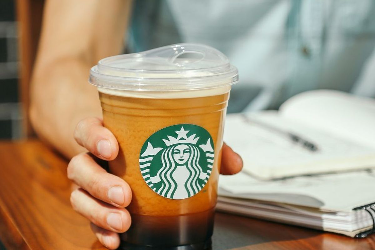 Starbucks apoia projeto para que consumidores possam pagar seus cafés com bitcoins